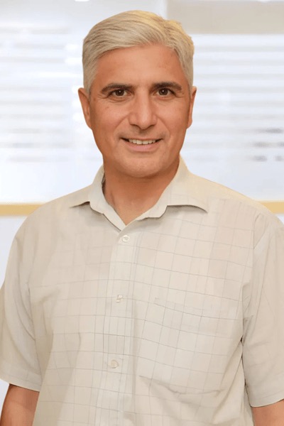 DR. ZUBAIR DURRANI